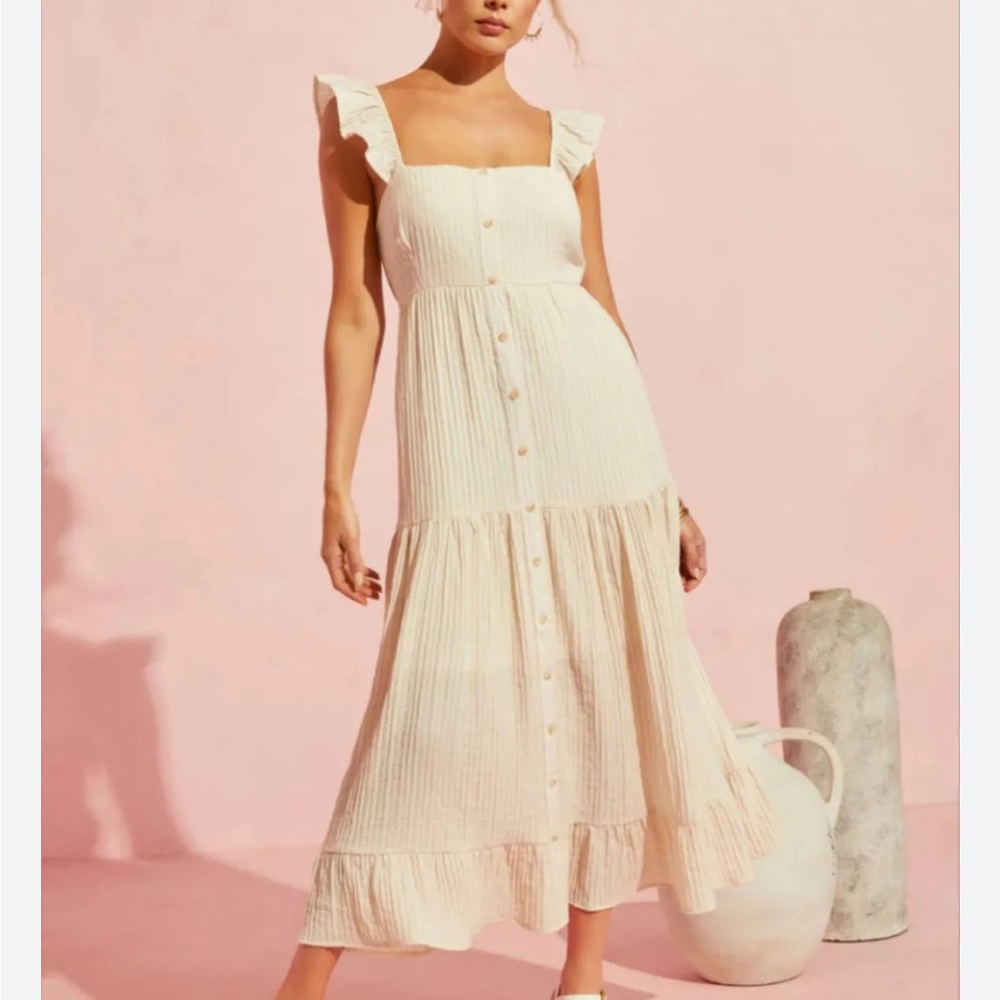 VICI Cana Tiered Textured Midi Dress (New w/tags)